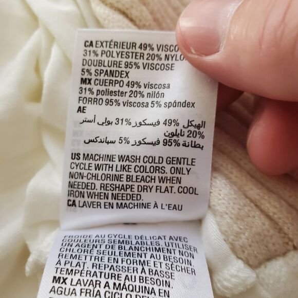 Jeannie Mai x INC Liu Ribbed Cross-Front Sweater sz Lg - Picture 12 of 12